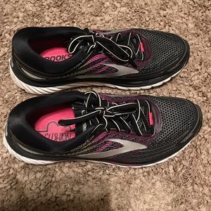 Brooks Glycerin 15 running shoes